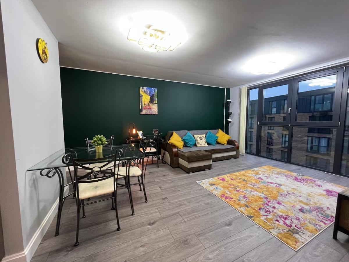 Stunning Top Floor Southside Apartment 2 Beds Parking Wifi Netflix Birmingham Zewnętrze zdjęcie